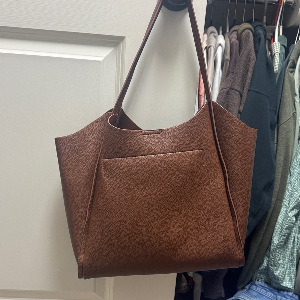 Banana Republic Brown Pebbled Leather Tote - Picture 5 of 5